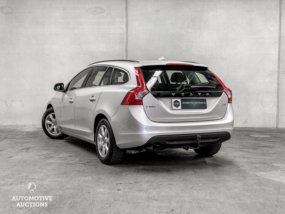 Volvo V60 2.0 D3 5-cylinder Momentum 163hp 2011, 10-XRX-7