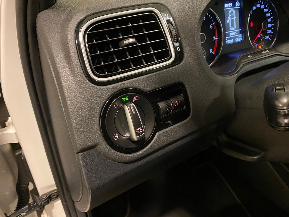 Volkswagen Polo TSI Blue GT 140pk 2013, TF-725-J