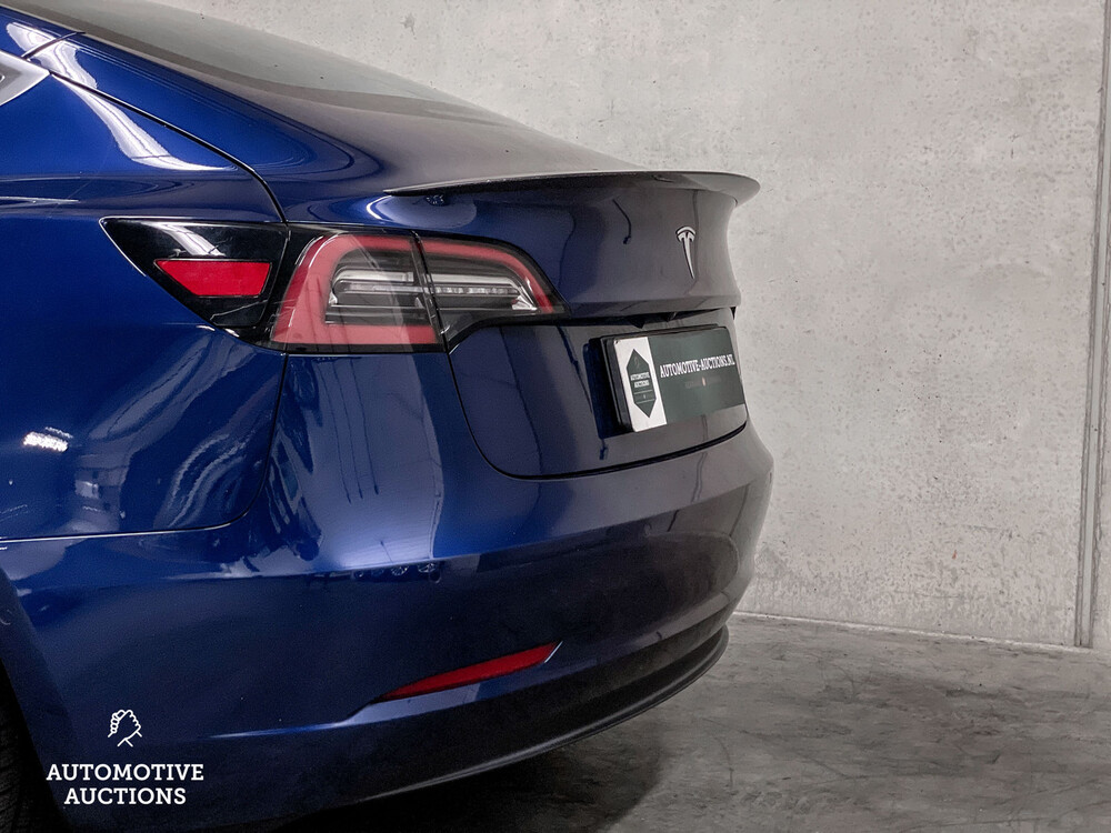 Tesla Model 3 LONG RANGE Dual Motor AWD 351pk 2019 -Orig. NL-, ZL-048-B
