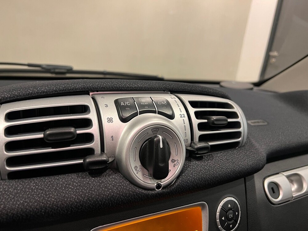 Smart Fortwo Coupé 1.0 mhd Pure 2012, 11-ZJZ-8