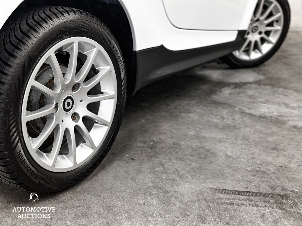 Smart Fortwo Coupé 1.0 mhd Pure 2012, 11-ZJZ-8