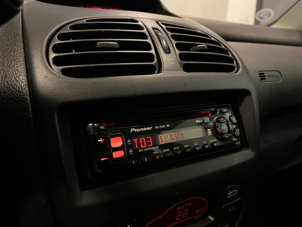 Peugeot 206 1.4 Gentry 75pk 2002 -Orig. NL-, 15-HT-PV