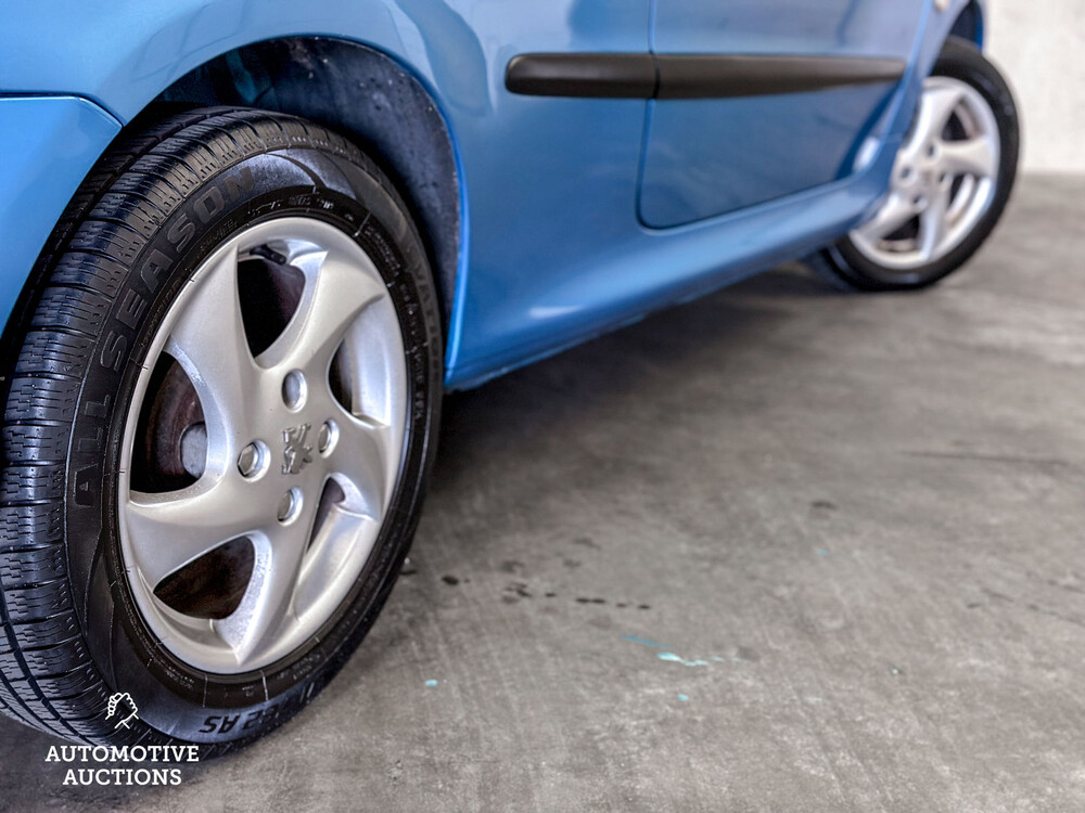 Peugeot 206 1.4 Gentry 75pk 2002 -Orig. NL-, 15-HT-PV