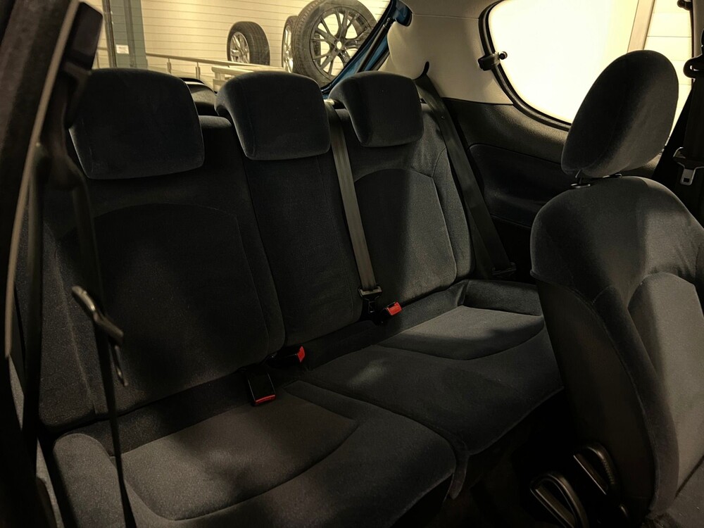 Peugeot 206 1.4 Gentry 75pk 2002 -Orig. NL-, 15-HT-PV