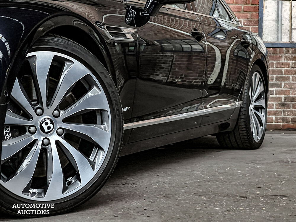 Bentley Flying Spur 6.0 W12 S 635PS Erstausgabe NEUES MODELL 2020 (ORIGINAL ENGLISCH), H-376-XF