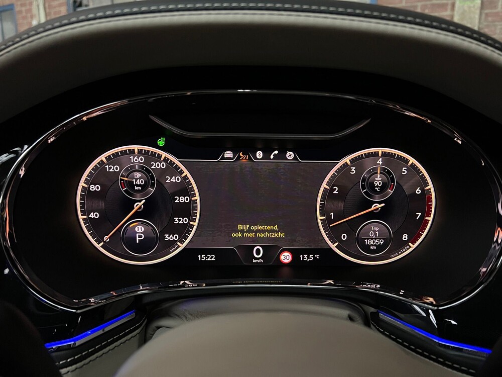 Bentley Flying Spur 6.0 W12 S 635PS Erstausgabe NEUES MODELL 2020 (ORIGINAL ENGLISCH), H-376-XF