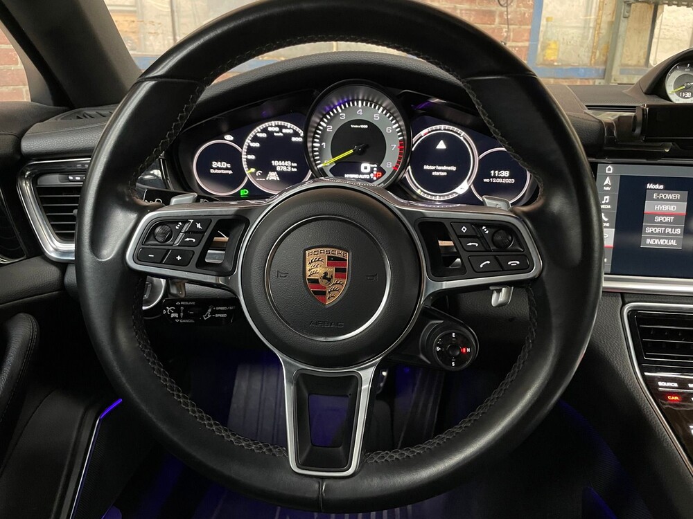 Porsche Panamera 4 E-Hybrid 2.9 V6 Plug-In Hybrid MY-2018 462PS SPORT-DESIGN SPORT-CHRONO 2017