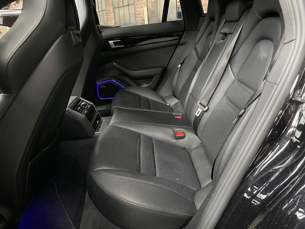 Porsche Panamera 4 E-Hybrid 2.9 V6 Plug-In Hybrid MY-2018 462PS SPORT-DESIGN SPORT-CHRONO 2017