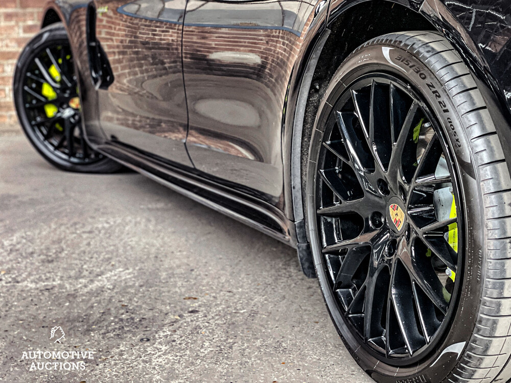 Porsche Panamera 4 E-Hybrid 2.9 V6 Plug-In Hybrid MY-2018 462PS SPORT-DESIGN SPORT-CHRONO 2017
