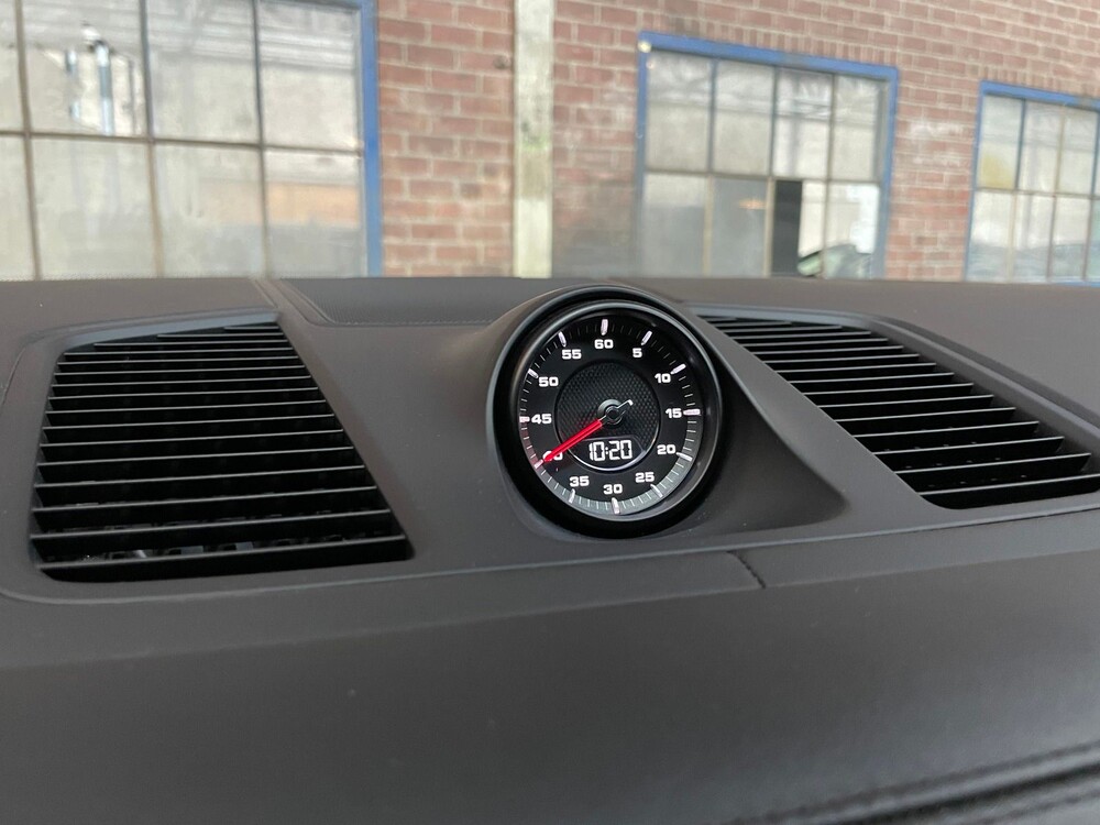 Porsche Cayenne Turbo 4.0 V8 Sport-Chrono CARBON-EDITION 549PS 2019, L-161-XJ