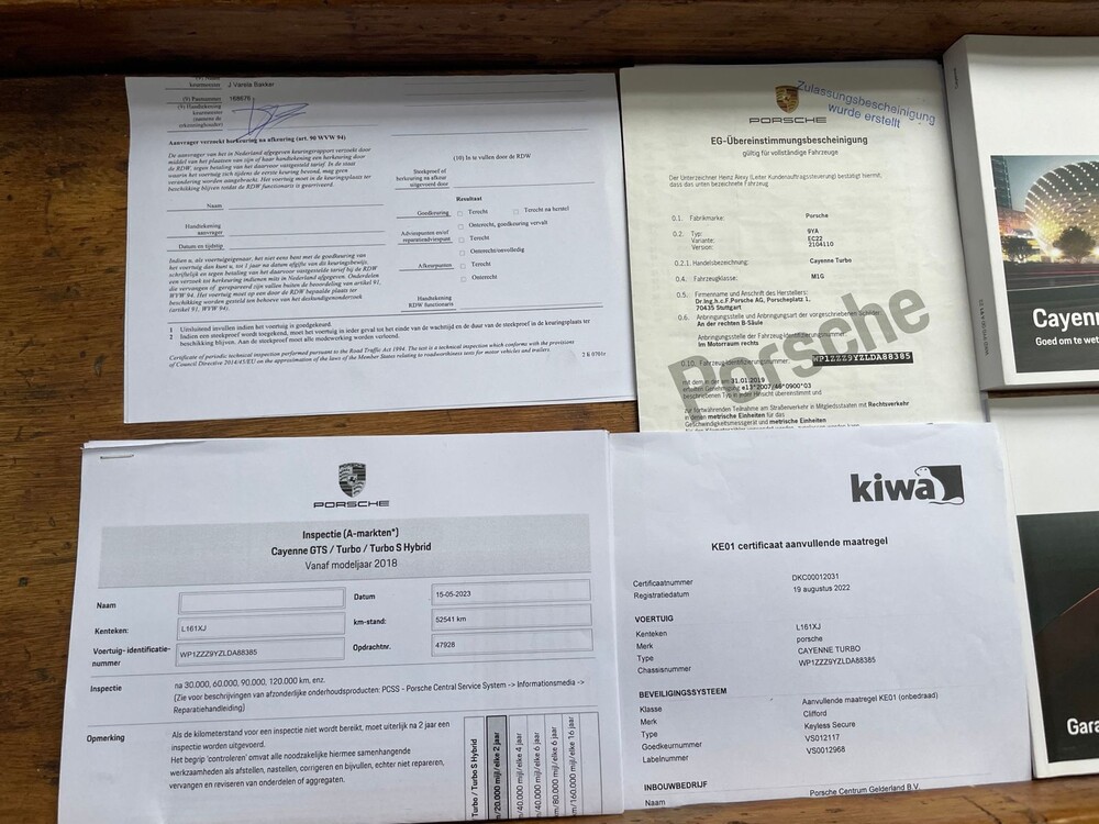 Porsche Cayenne Turbo 4.0 V8 Sport-Chrono CARBON-EDITION 549PS 2019, L-161-XJ