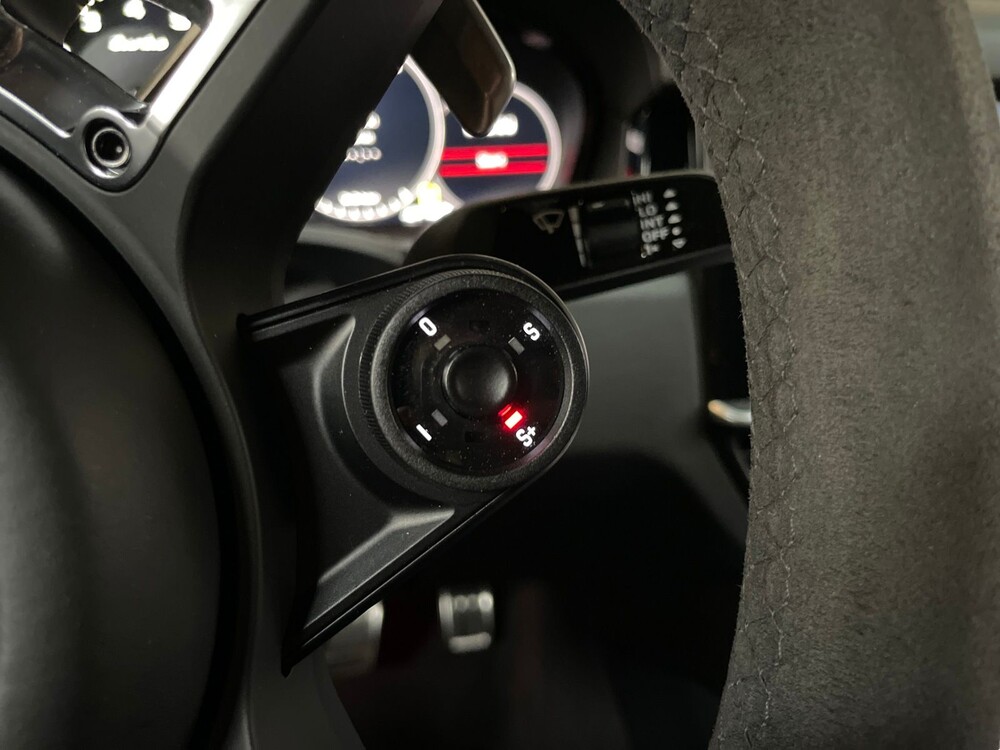 Porsche Cayenne Turbo 4.0 V8 Sport-Chrono CARBON-EDITION 549PS 2019, L-161-XJ