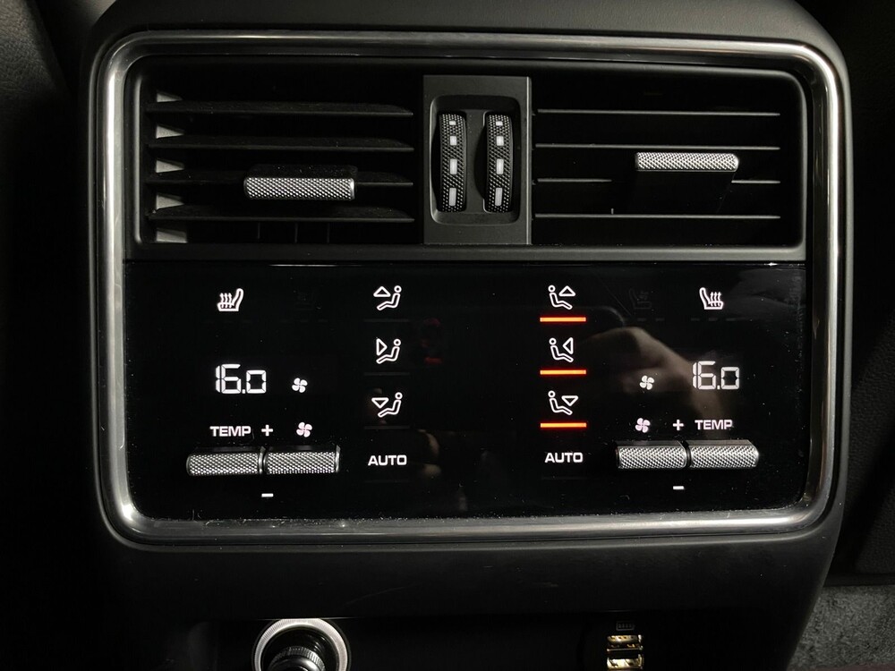 Porsche Cayenne Turbo 4.0 V8 Sport-Chrono CARBON-EDITION 549PS 2019, L-161-XJ