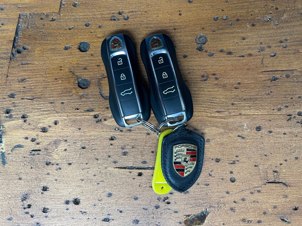 Porsche Cayenne Turbo 4.0 V8 Sport-Chrono CARBON-EDITION 549PS 2019, L-161-XJ