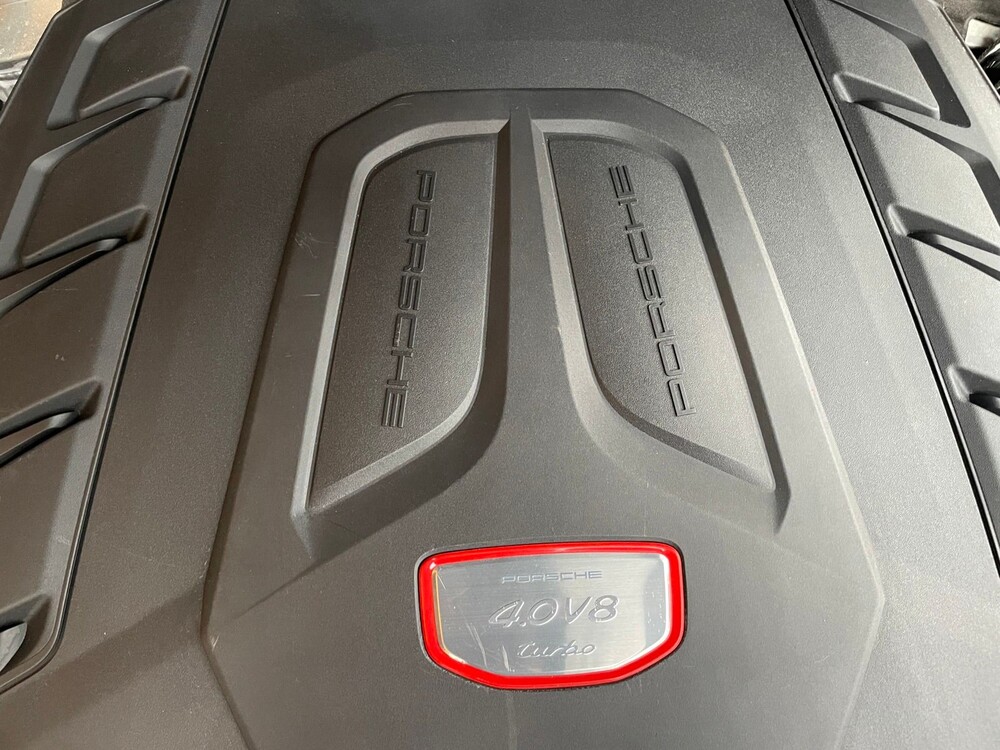 Porsche Cayenne Turbo 4.0 V8 Sport-Chrono CARBON-EDITION 549PS 2019, L-161-XJ