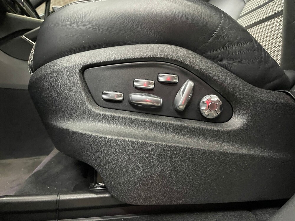 Porsche Cayenne Turbo 4.0 V8 Sport-Chrono CARBON-EDITION 549PS 2019, L-161-XJ