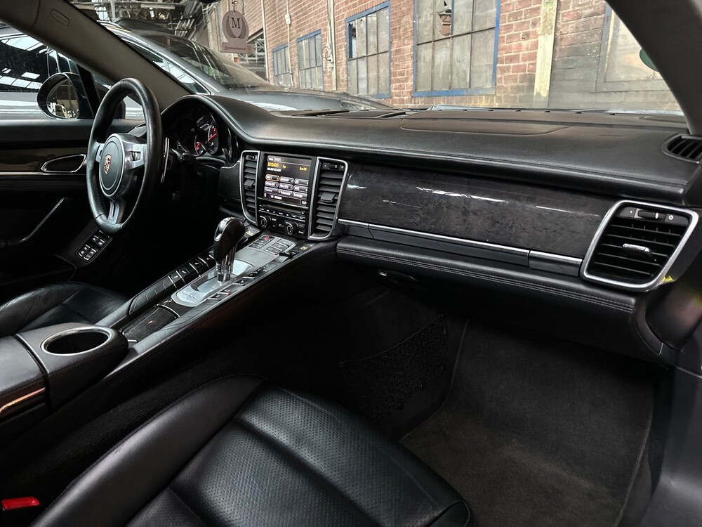 Porsche Panamera 3.6 V6 299PS 2011, SN-238-J