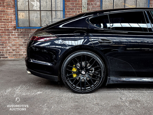 Porsche Panamera 3.6 V6 299hp 2011, SN-238-J