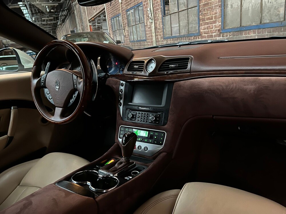 Maserati Gran Cabrio 4.7 460PS 2010 