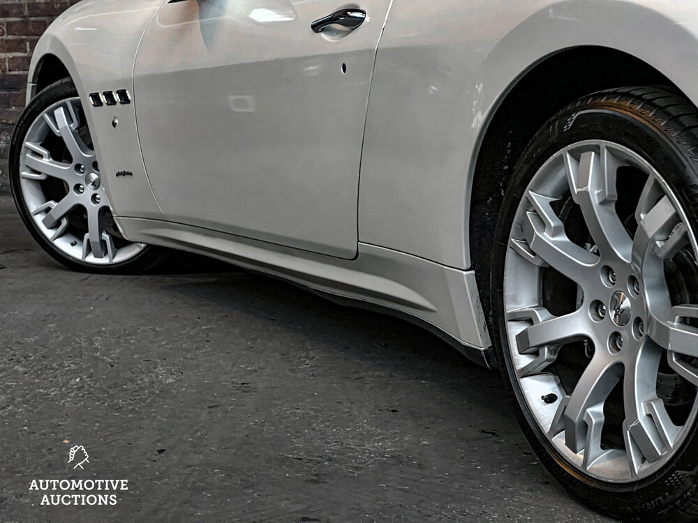 Maserati Gran Cabrio 4.7 460PS 2010 