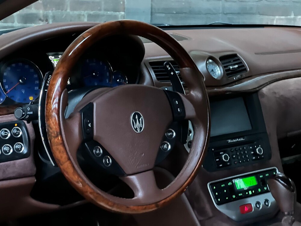 Maserati Gran Cabrio 4.7 460PS 2010 