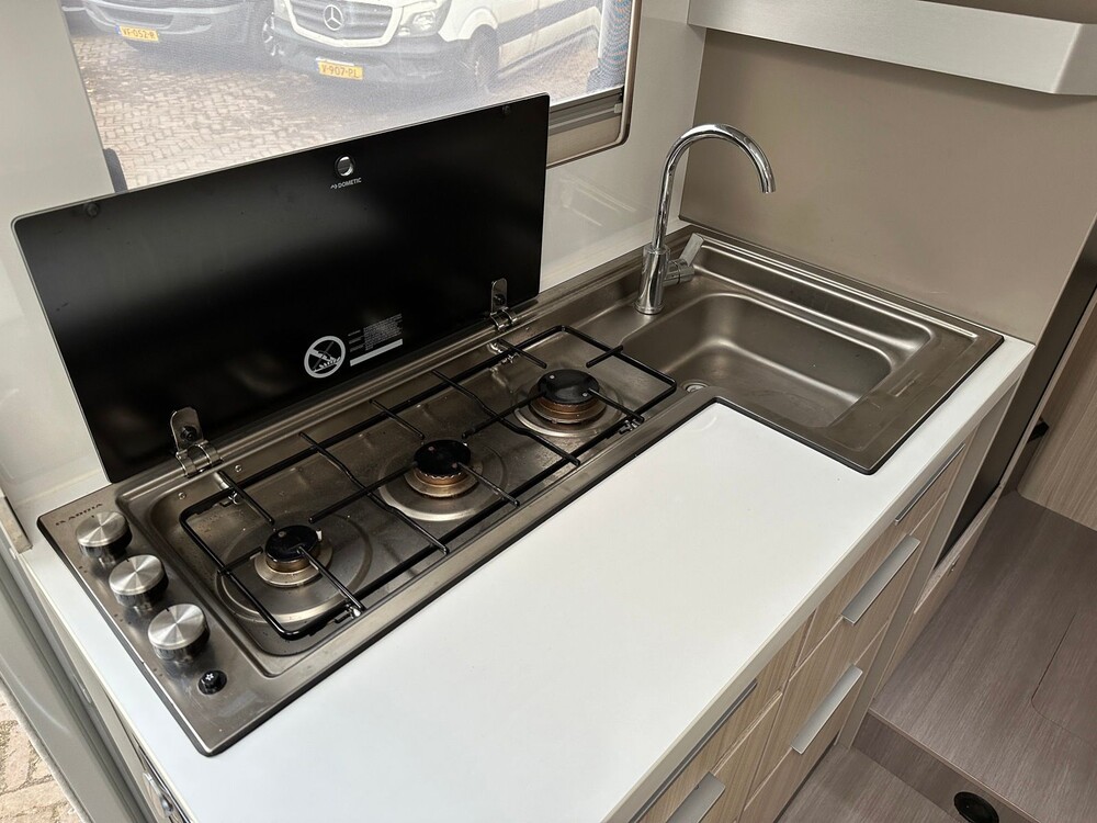 Fiat Ducato Adria Coral Compact SC Plus 140PS 2020 Camper