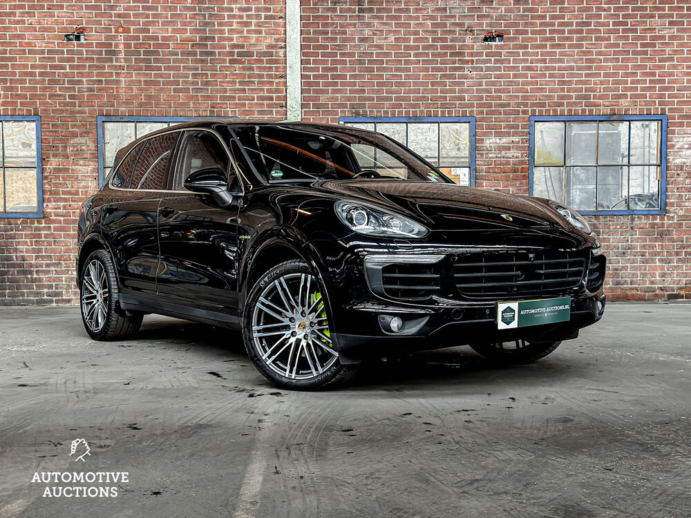 Porsche Cayenne S E-Hybrid 3.0 V6 416PS 2015 -Orig. DE- Plug-In-Hybrid, HF-230-S