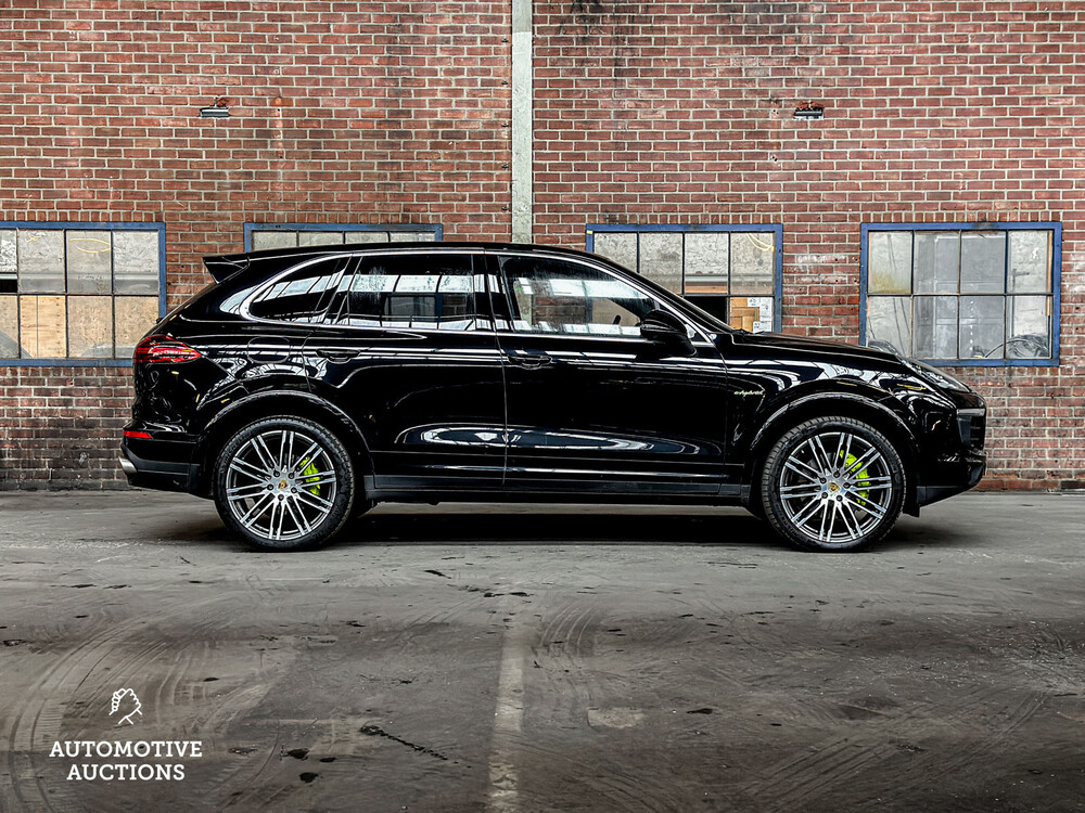 Porsche Cayenne S E-Hybrid 3.0 V6 416PS 2015 -Orig. DE- Plug-In-Hybrid, HF-230-S