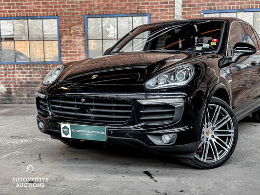 Porsche Cayenne S E-Hybrid 3.0 V6 416hp 2015 -Orig. EN- Plug-In Hybrid, HF-230-S