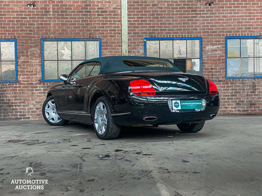 Bentley Continental GTC 6.0 W12 Cabriolet Facelift 560hp (British Racing Green) , 38-KFR-7