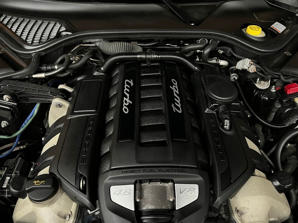 Porsche Panamera Turbo 4.8 V8 500hp 2009 Sport-Chrono