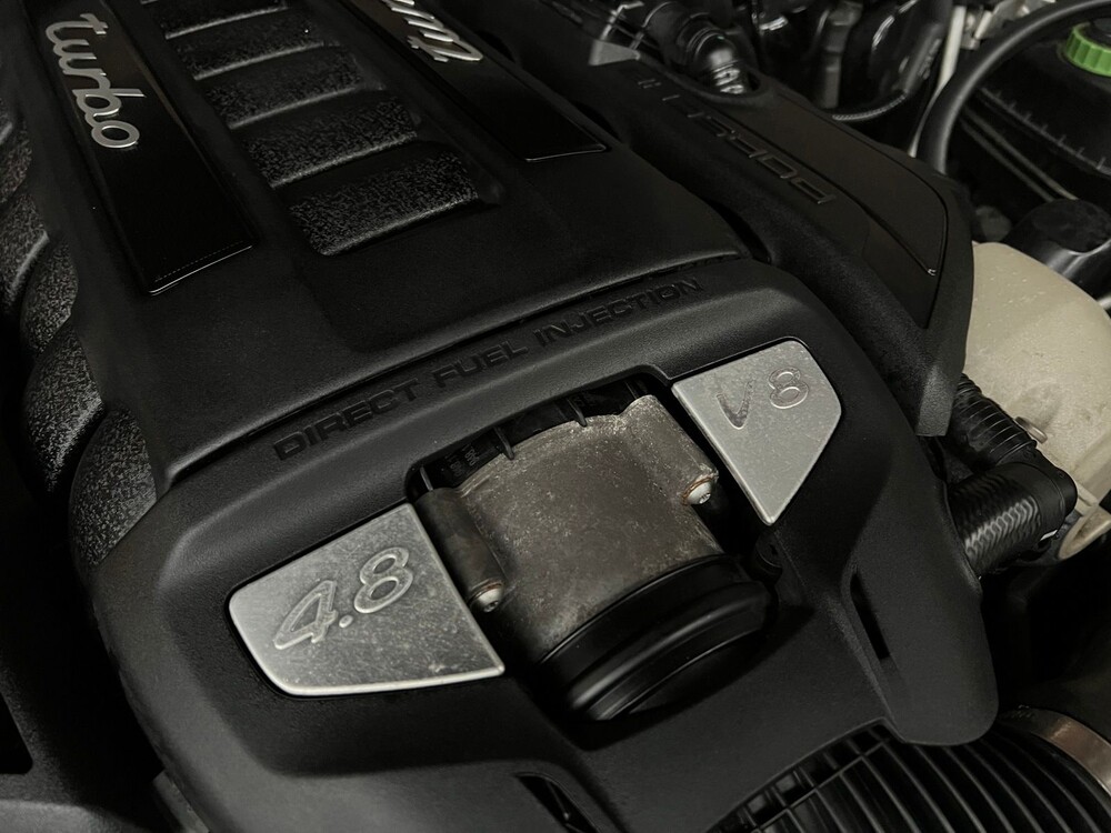 Porsche Panamera Turbo 4.8 V8 500hp 2009 Sport-Chrono