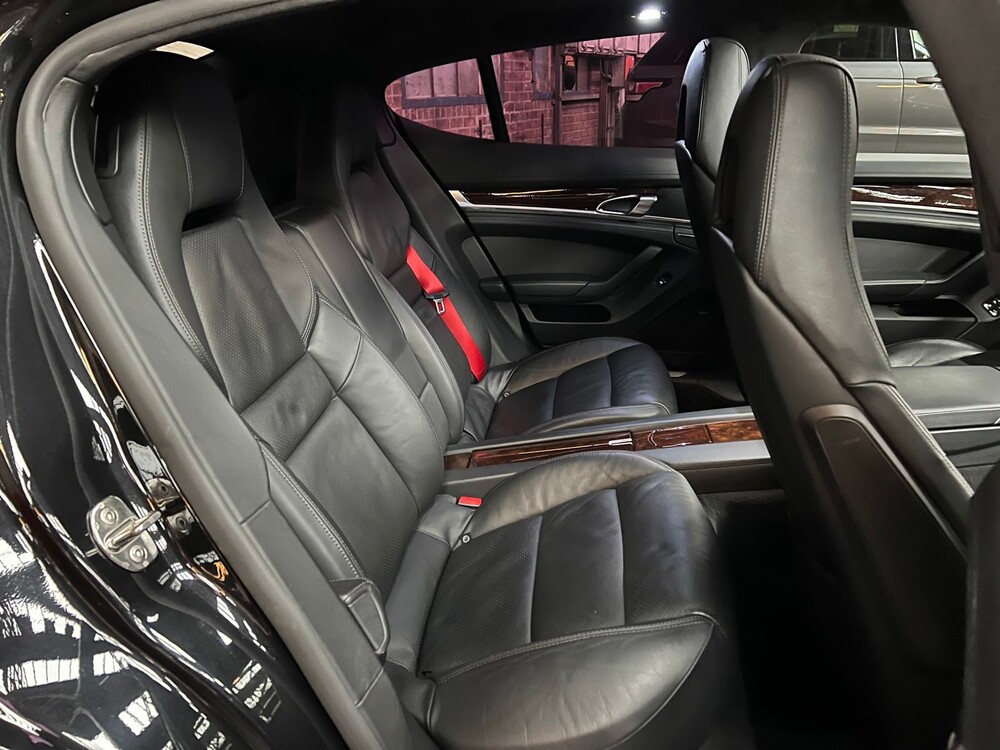 Porsche Panamera Turbo 4.8 V8 500hp 2009 Sport-Chrono