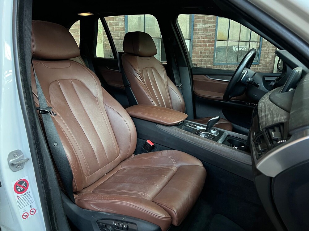 BMW X5 xDrive50i 7-Sitzer 449PS 2014