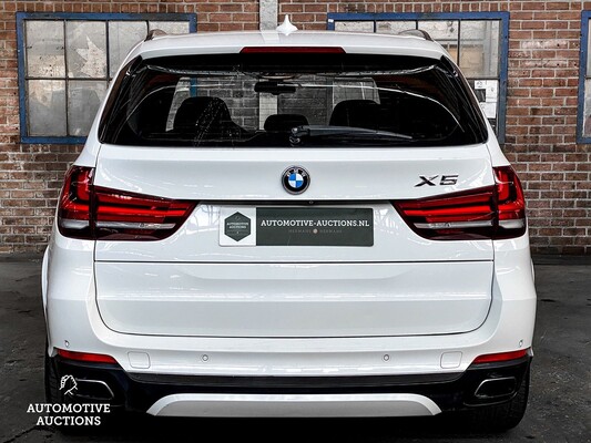 BMW X5 xDrive50i 7-seater 449hp 2014