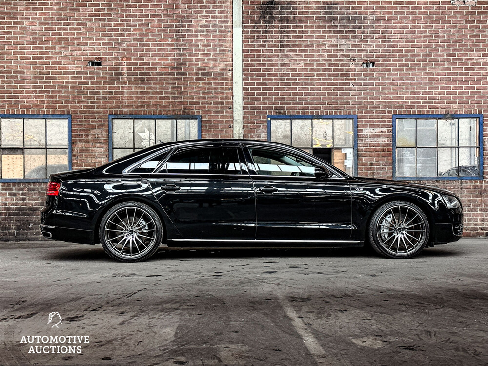 Audi A8 Long 6.3 W12 Quattro 500hp 2011