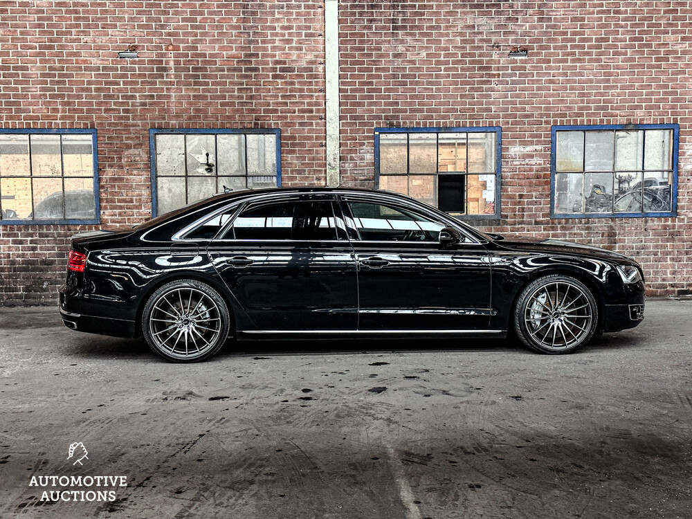 Audi A8 Long 6.3 W12 Quattro 500hp 2011