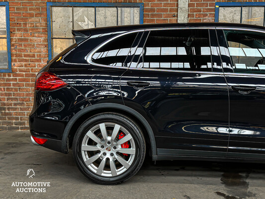 Porsche Cayenne Turbo 4.8 V8 500hp 2013