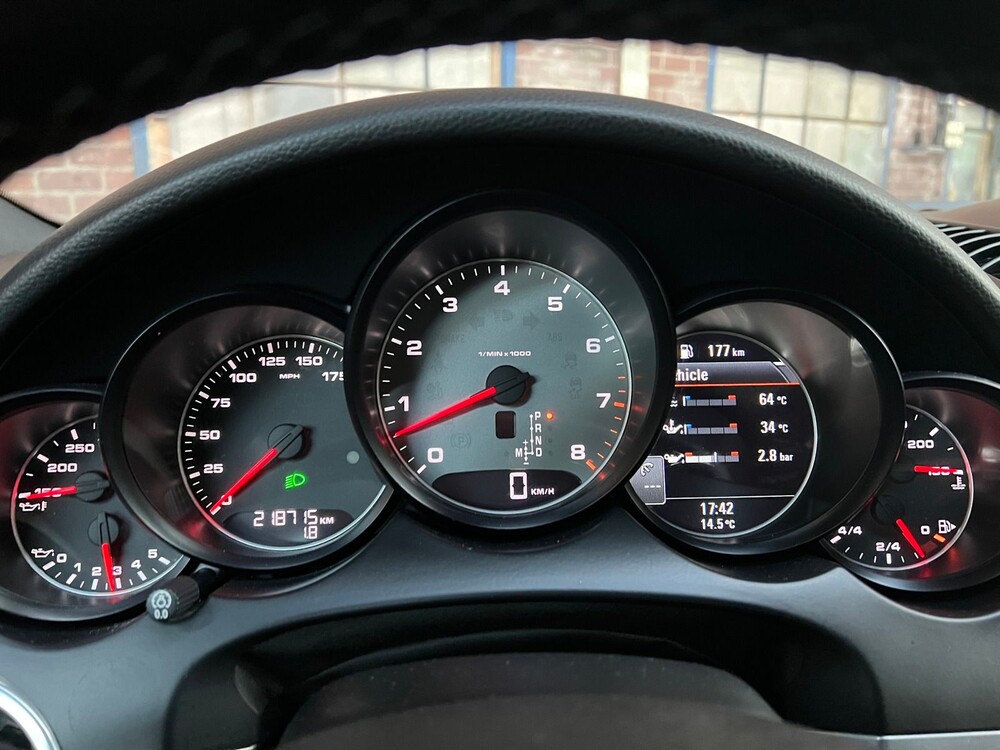 Porsche Cayenne S 4.8 V8 400PS 2011 Sport-Chrono