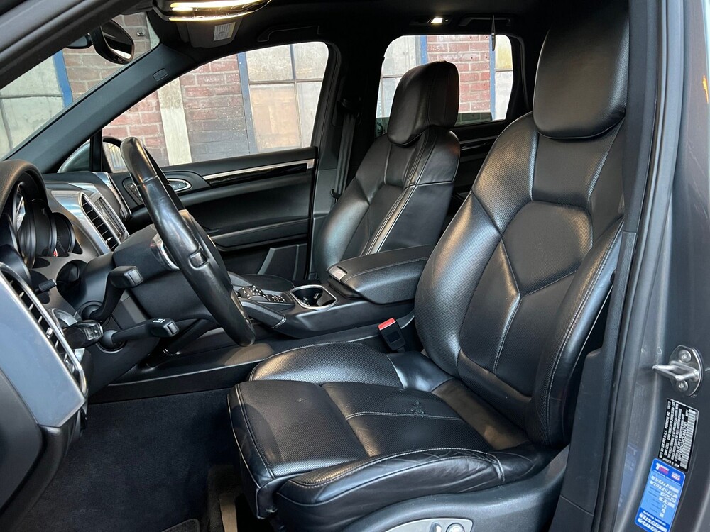 Porsche Cayenne S 4.8 V8 400PS 2011 Sport-Chrono