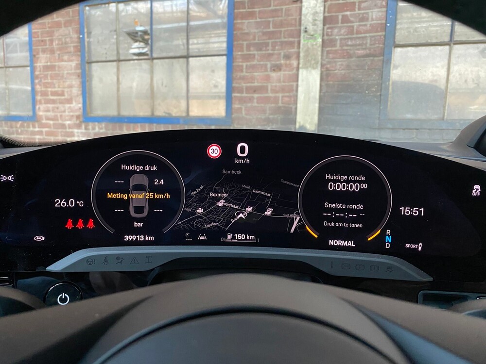 Porsche Taycan PERFORMANCE 84kWh Sport Chrono 381hp 2021 Manufacturer's Warranty -Orig. NL-, L-982-RT