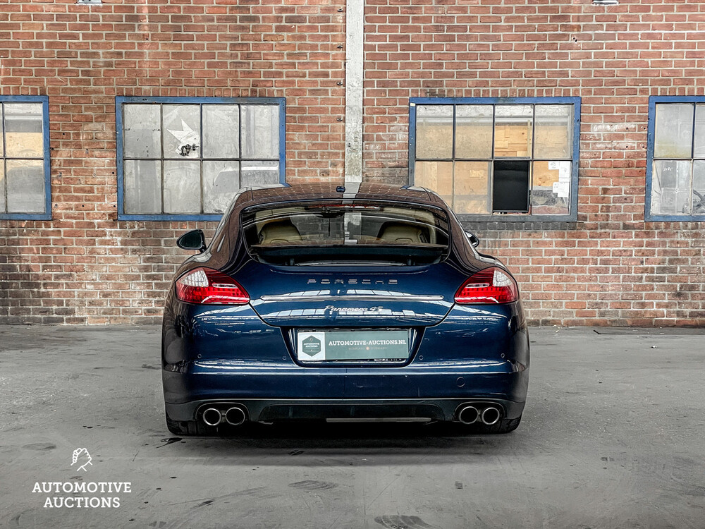 Porsche Panamera 4S 4.8 V8 400PS 2010