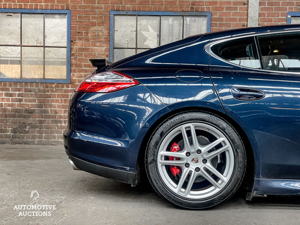 Porsche Panamera 4S 4.8 V8 400PS 2010