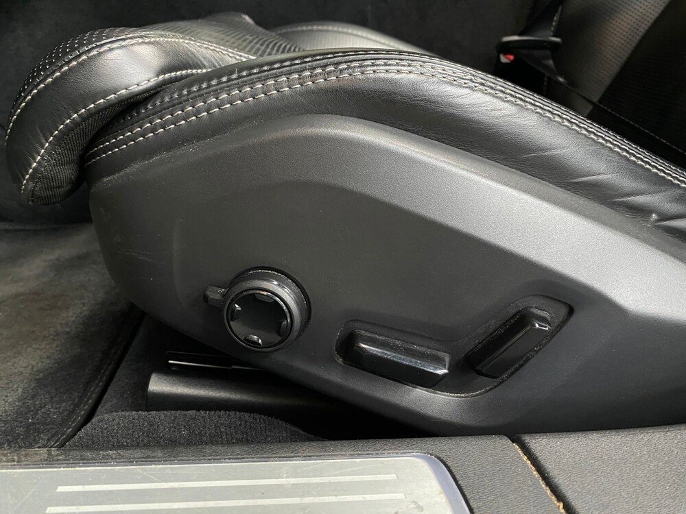 Volvo S90 2.0 T8 AWD Beschriftung 320PS 2017, ZL-677-D