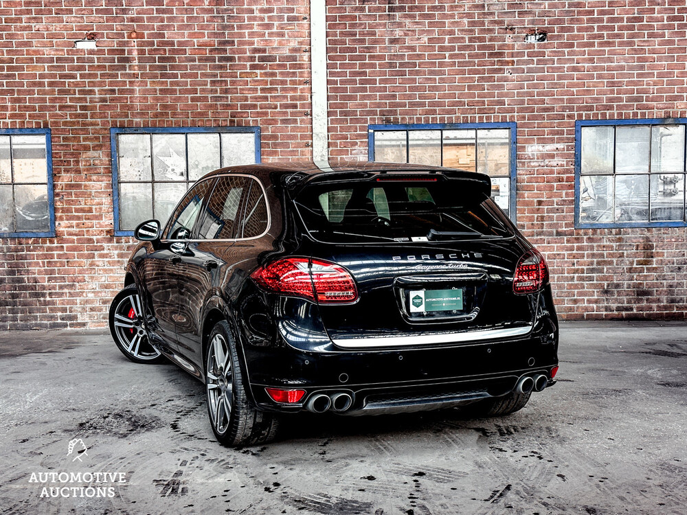 Porsche Cayenne Turbo 4.8 V8 500PS 2012