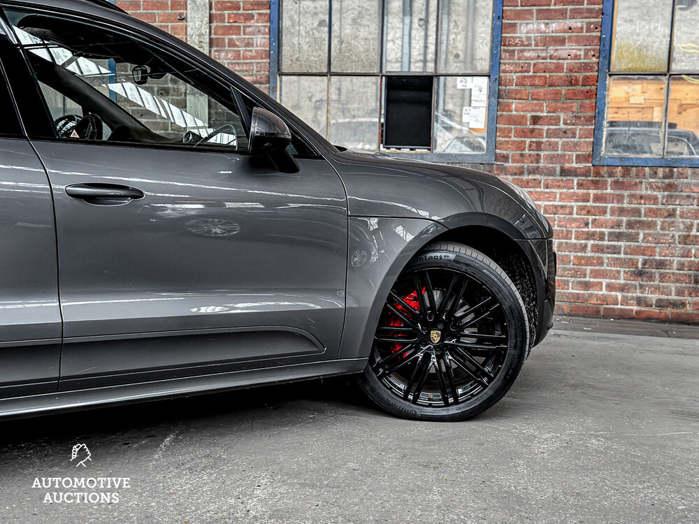 Porsche Macan Turbo 3.6 V6 400PS Sport-Chrono 2015, H-594-HH