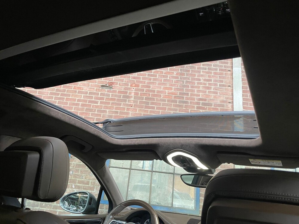 Porsche Macan Turbo 3.6 V6 400PS Sport-Chrono 2015, H-594-HH