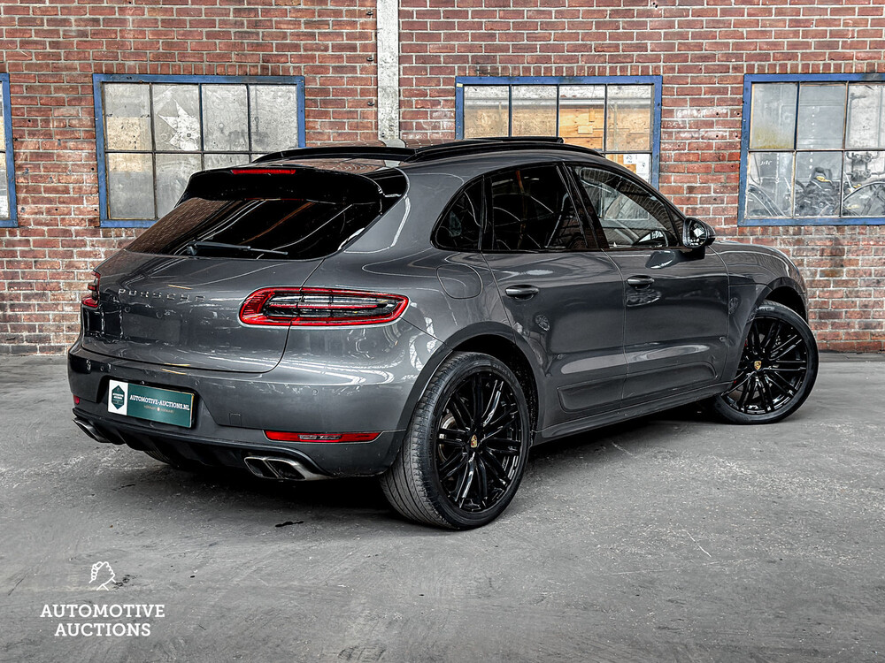 Porsche Macan Turbo 3.6 V6 400PS Sport-Chrono 2015, H-594-HH