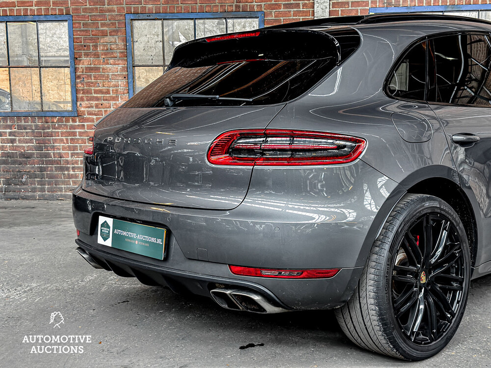 Porsche Macan Turbo 3.6 V6 400PS Sport-Chrono 2015, H-594-HH