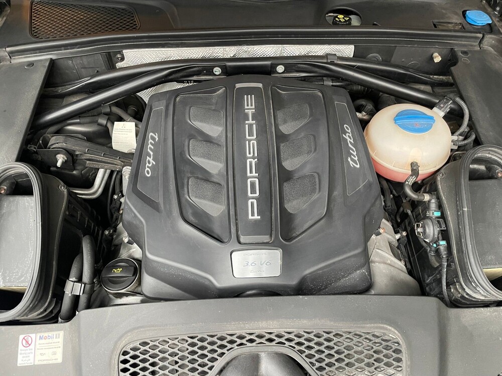Porsche Macan Turbo 3.6 V6 400PS Sport-Chrono 2015, H-594-HH